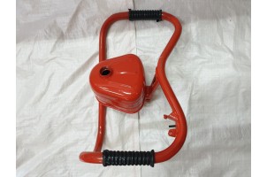 Дружба Кермо з баком бензопила 